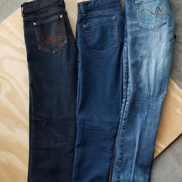 Gap & Rue 21 light, medium, & dark wash - Picture 2 of 7